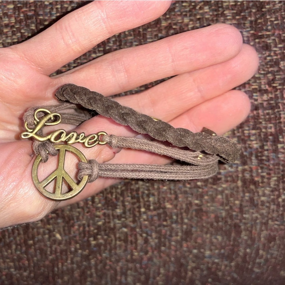 🤎 Love Peace Bracelet 🤎